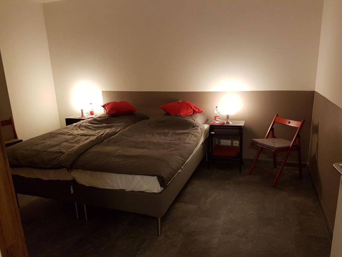 Ferienhaus Am Paradies Neuschoo 外观 照片